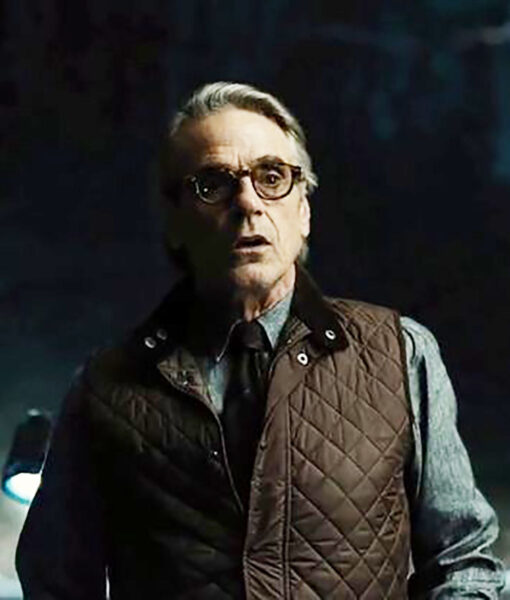 Jeremy Irons Justice League Alfred Vest1