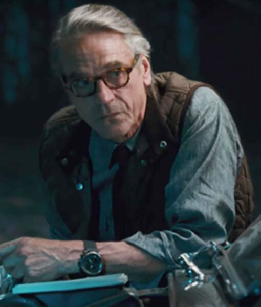 Jeremy Irons Justice League Alfred Vest2