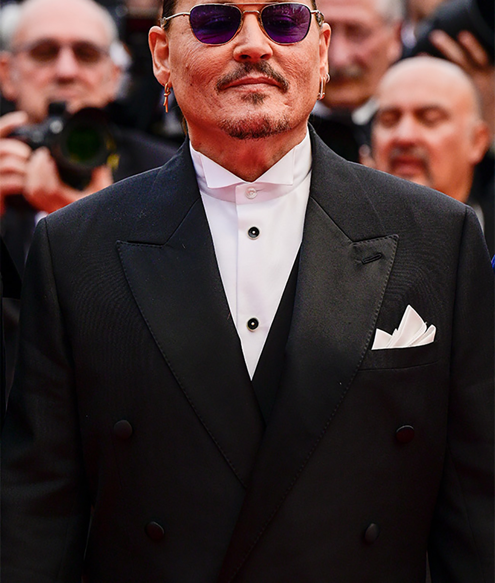 Cannes-2023-Johnny-Depp-Black-Blazer-4