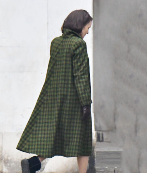 Ariadne Oliver A Haunting in Venice 2023 Tina Fey Plaid Trench Coat