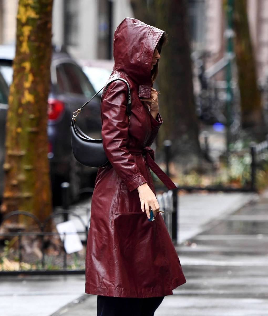 Emily Ratajkowski Burgundy Leather Coat (1)