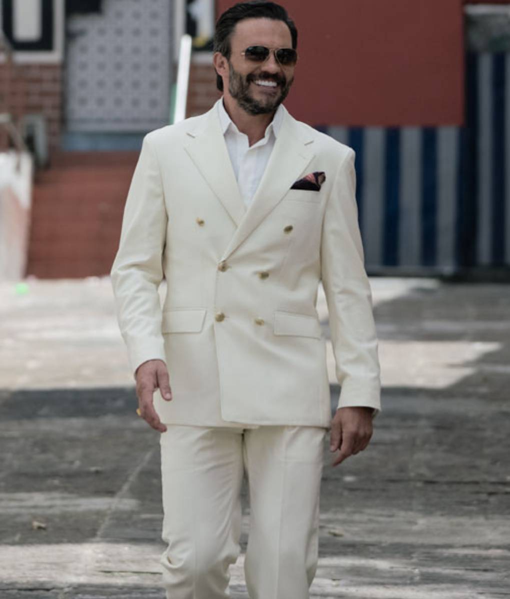 Juan Venegas Freelance Suit - Juan Pablo Raba Off White Suit