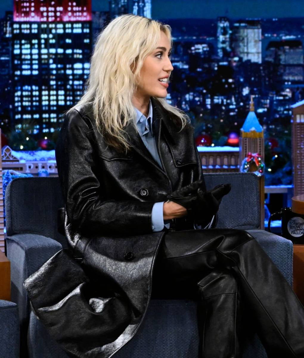 Miley Cyrus Black Leather Trench Coat (6)
