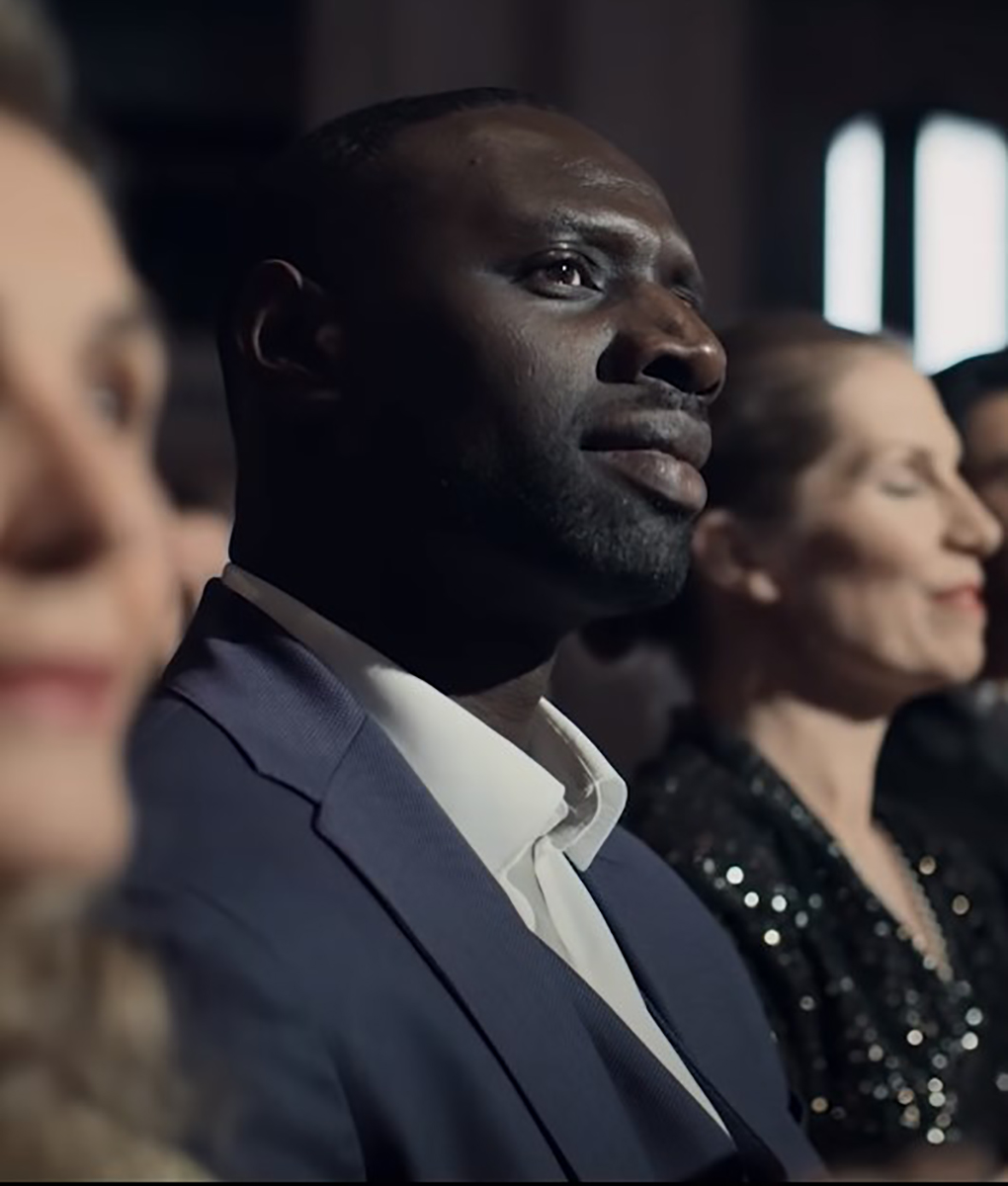 Omar Sy Lupin S01 Purple Suit (3)