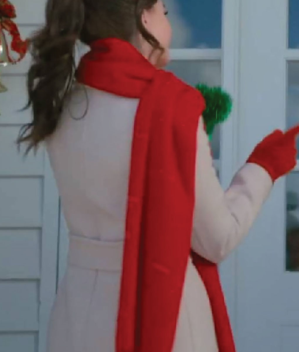 Elizabeth Christmas Keepsake White Coat (3)