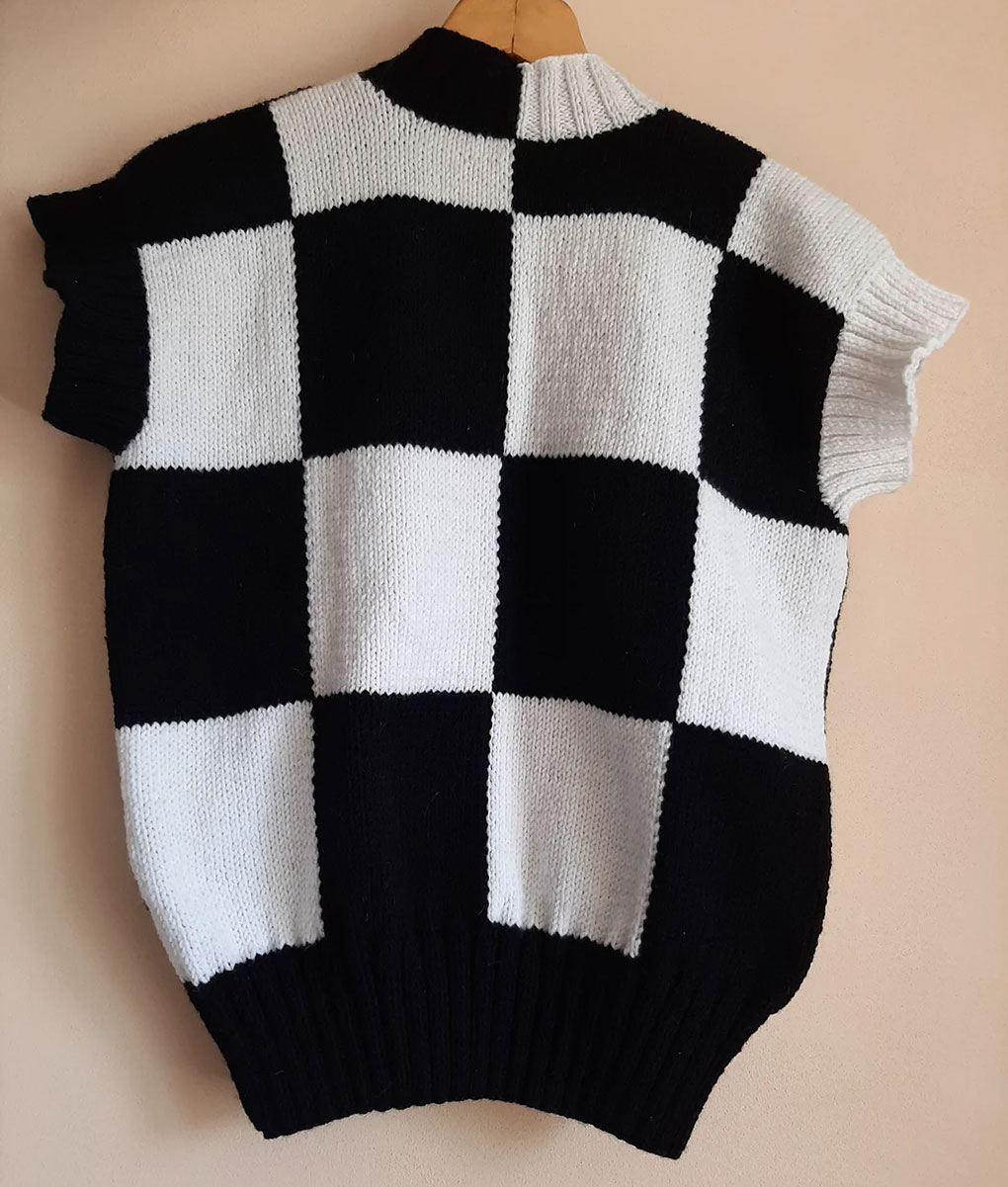 Wednesday Addams Sweater Vest (3)