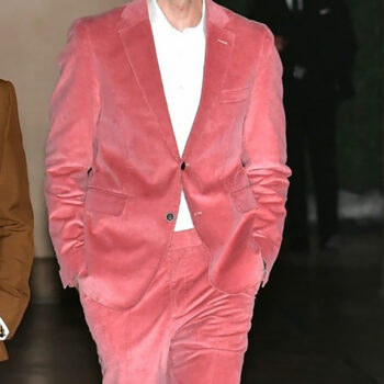 Jack Quaid 81st Golden Globe Awards Pink Suit-2