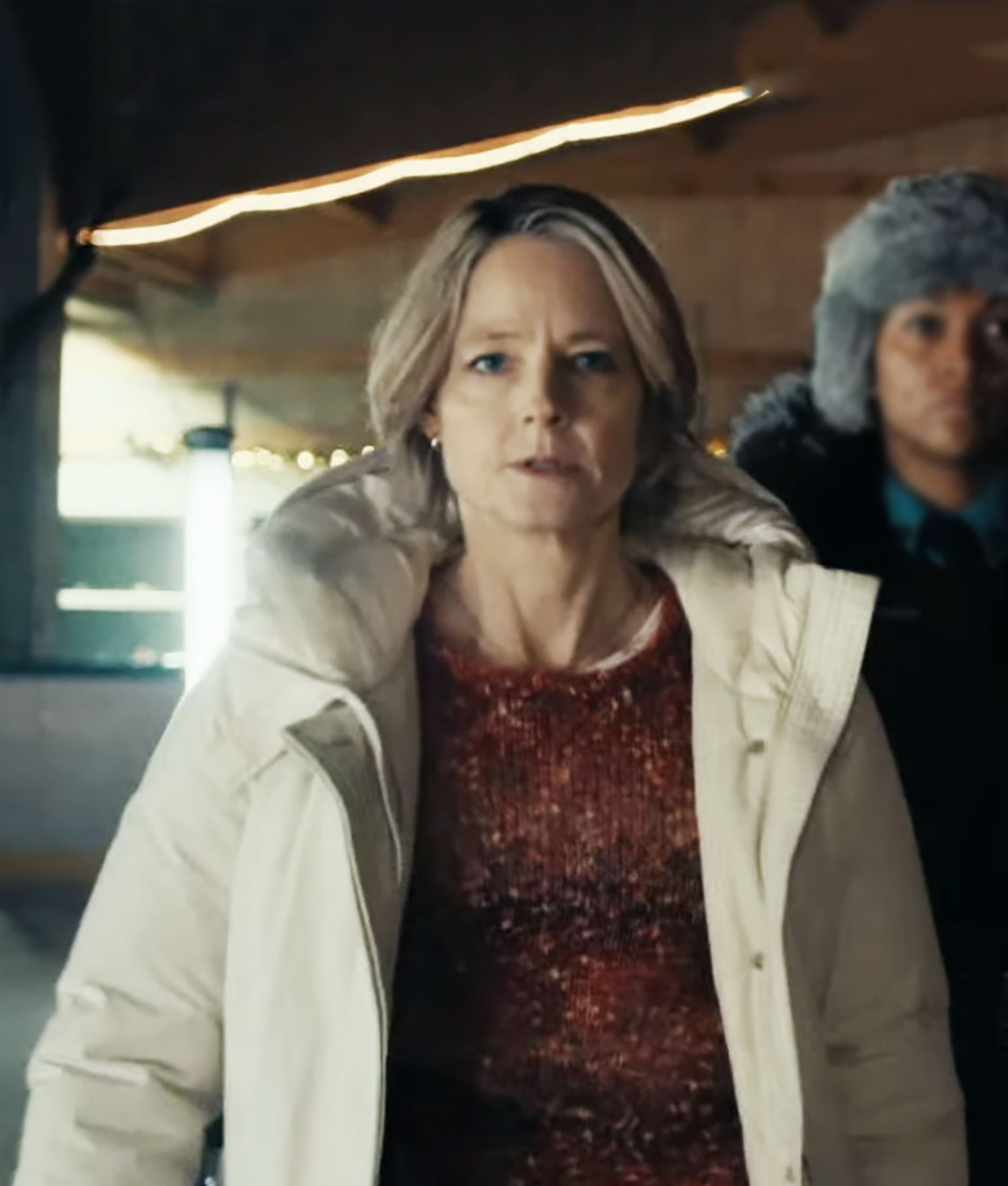 Jodie Foster True Detective White Hooded Coat (1)