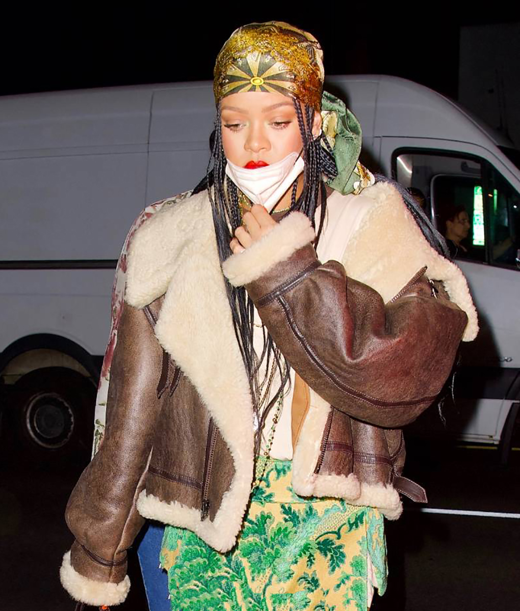 Rihanna Leather with Fur Jacket (4)