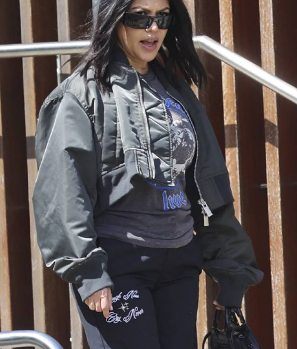 Kourtney Kardashian Green Cropped Jacket (3)