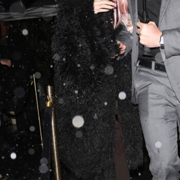 Megan Fox Grammy Awards 2024 Black Fur Coat-1