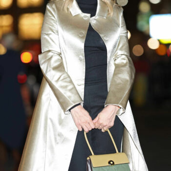 Uma Thurman Fashion Week Golden Leather Coat-4