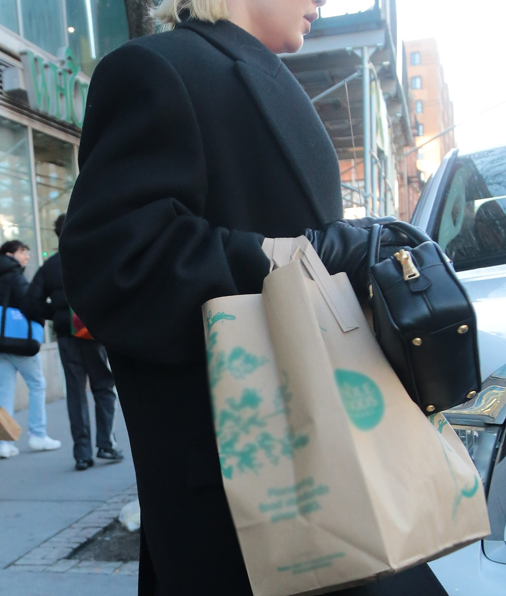 Gigi Hadid spotted shopping at Whole Foods in SoHo, NYC