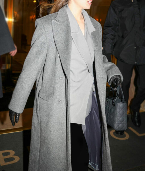 Hailee Steinfeld Long Wool Grey Coat-3
