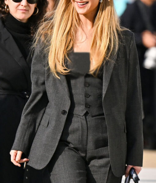 Jennifer Lawrence Fashion Show Charcoal Black Suit-4