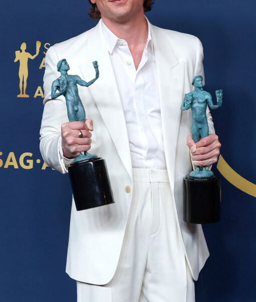 Jeremy Allen White 30th Screen Actors Guild Awards 2024 Suit-2