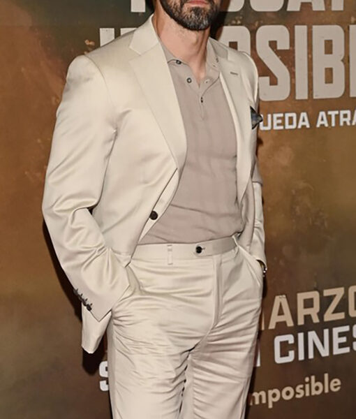 Milo Ventimiglia Land Of Bad Premiere Cream Suit-5