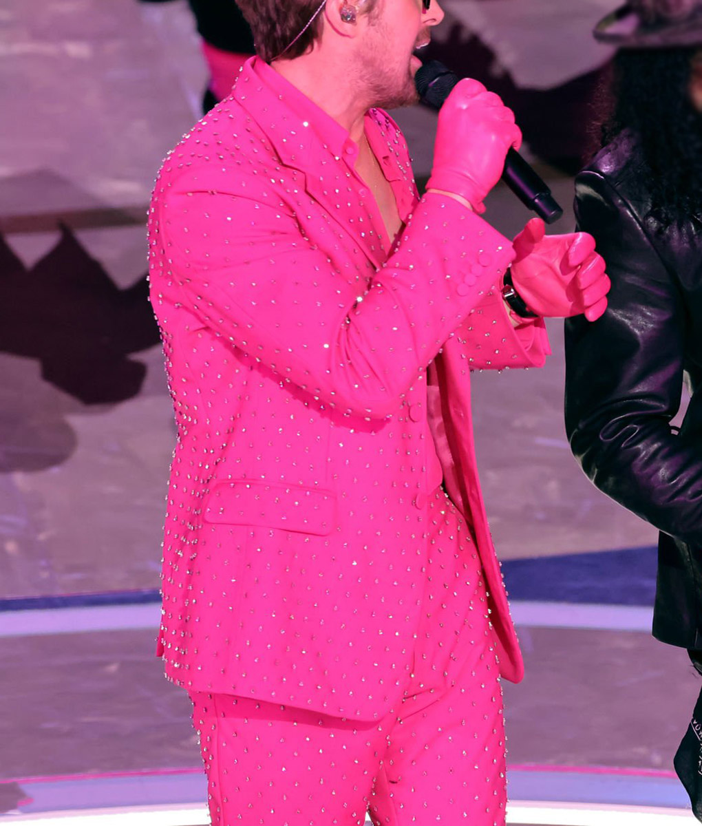 Ryan Gosling Oscars Bedazzled Pink Suit (3)