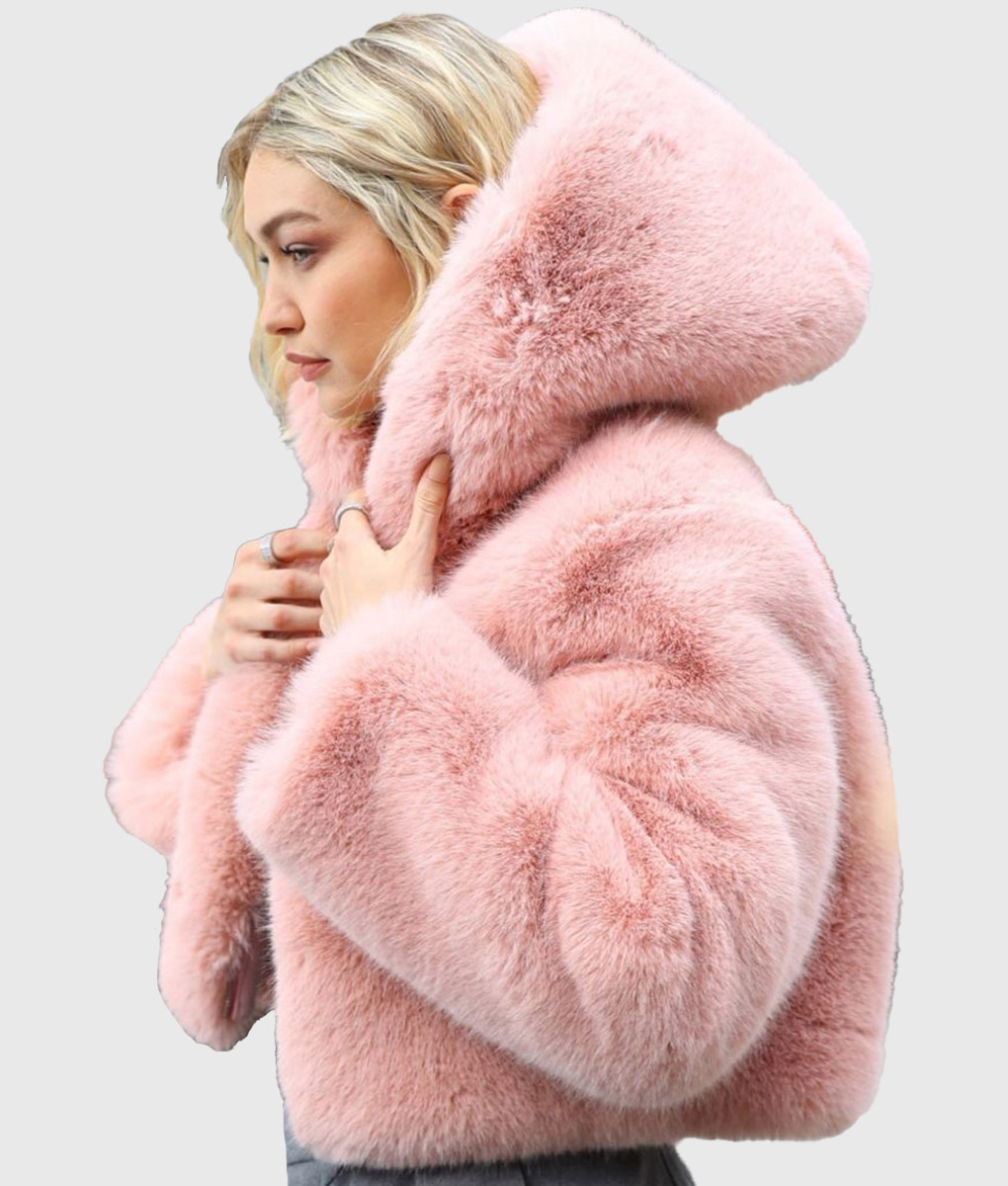 Gigi Hadid Pink Fur Jacket (3)