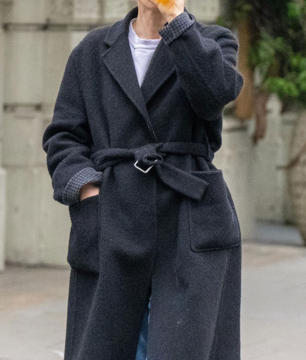 Natalie Portman Belted Black Coat (1)