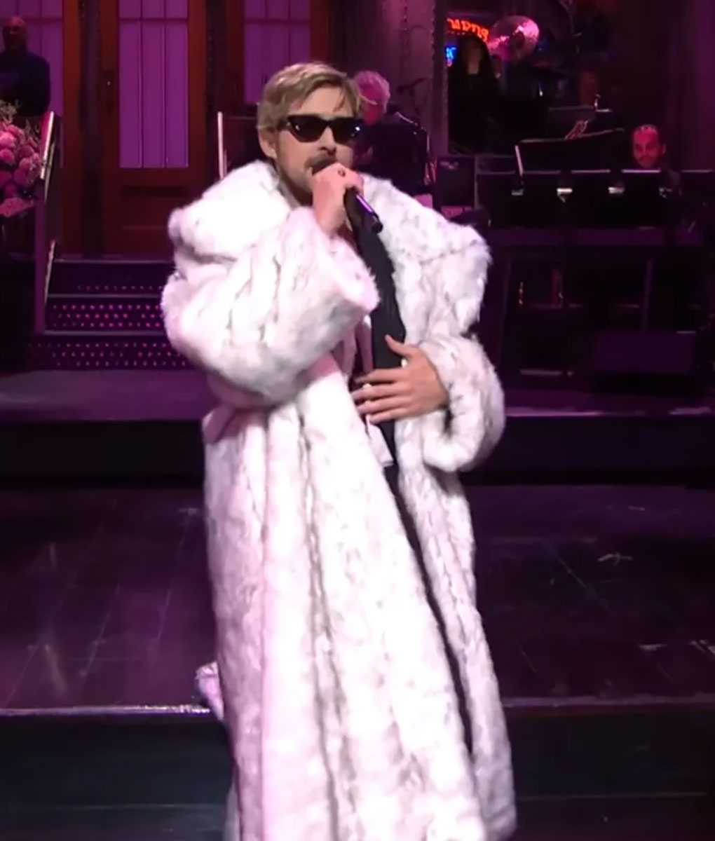 Ryan Gosling SNL Fur Coat (2)