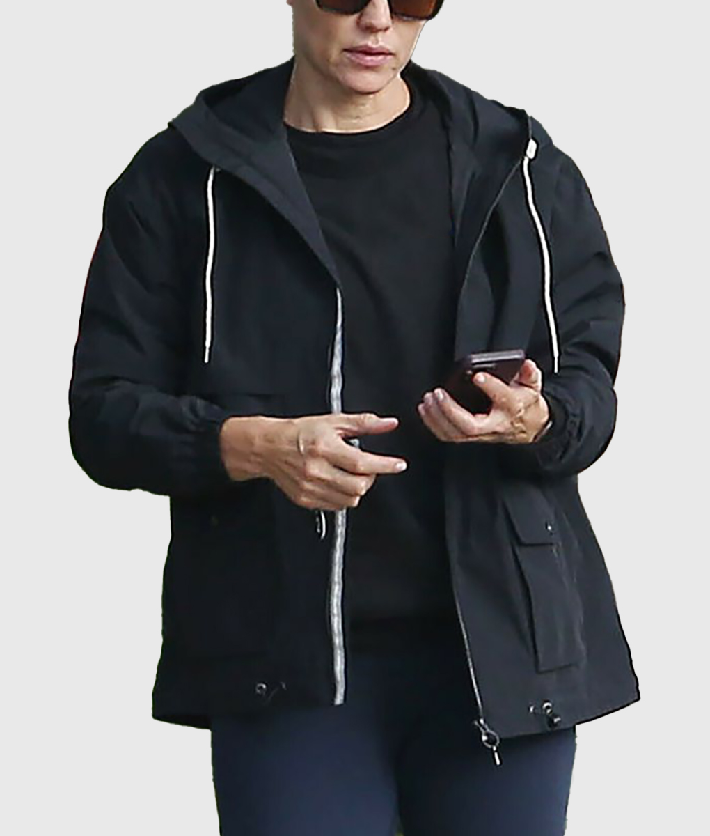 Jennifer Garner Black Hooded Jacket (3)
